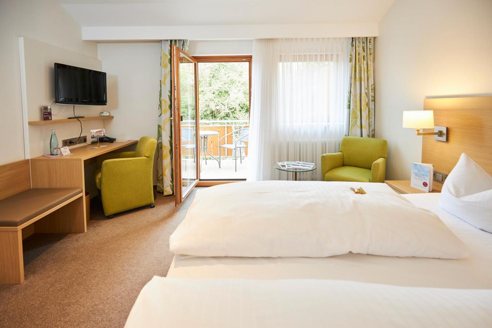 Flair Hotel Gasthof Zum Hirsch Hayingen Exteriör bild